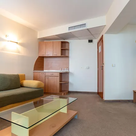 Hotel Sunday 3*