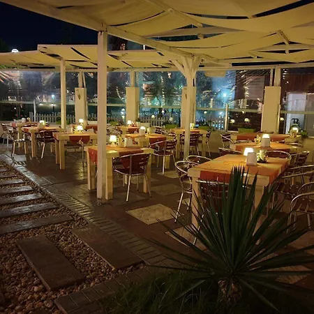 Sunday Hotel 3*
